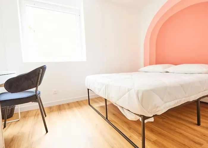 Nouveaute ! T3 Avec Decor Moderne, Wifi Daire *